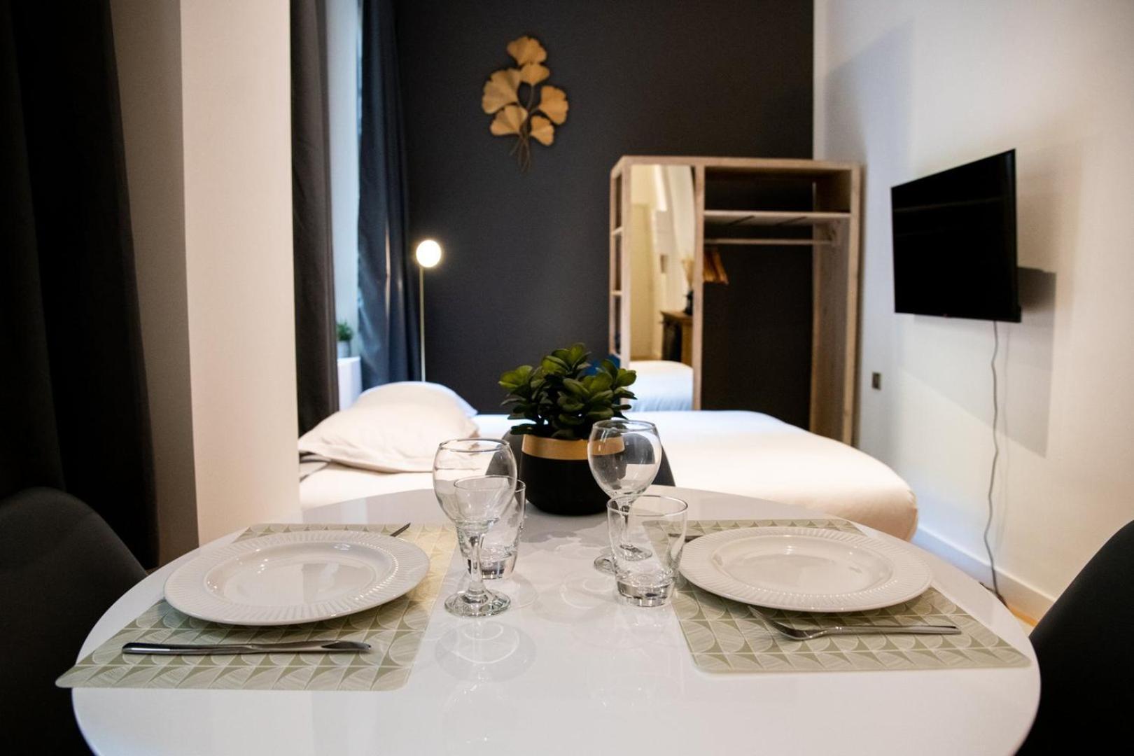 Le St Germain - Petillant Studio Decore Avec Gout En Centre-Ville Ліон Екстер'єр фото