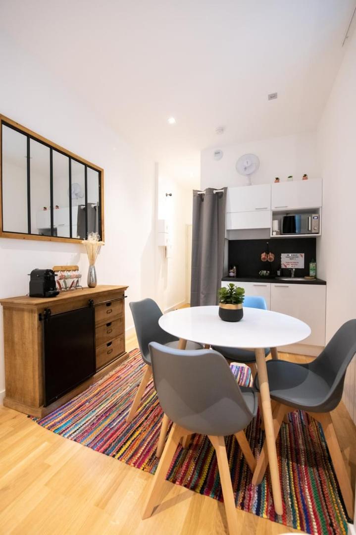 Le St Germain - Petillant Studio Decore Avec Gout En Centre-Ville Ліон Екстер'єр фото