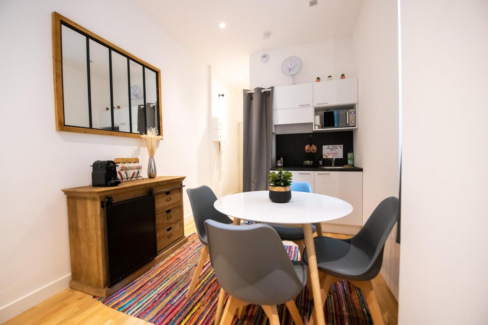 Le St Germain - Petillant Studio Decore Avec Gout En Centre-Ville Ліон Екстер'єр фото