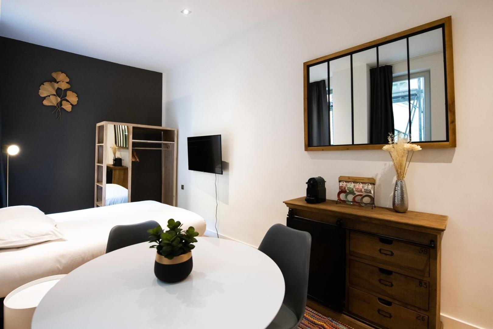 Le St Germain - Petillant Studio Decore Avec Gout En Centre-Ville Ліон Екстер'єр фото